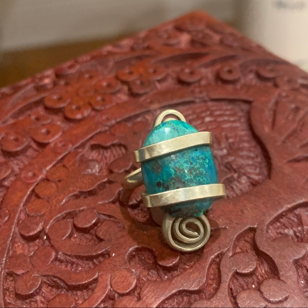 Wire wrap turquoise ring